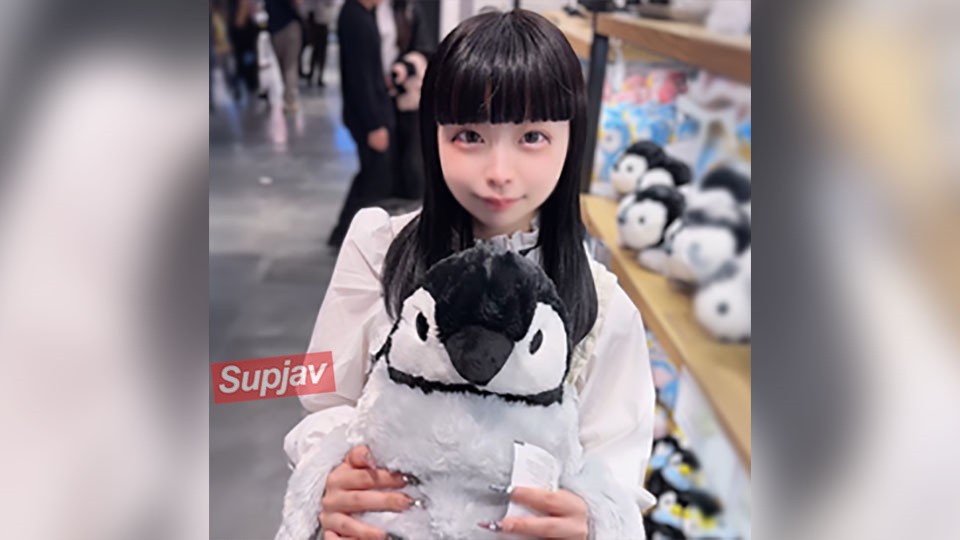 FC2PPV 4687524 New Account Event Limit Price 70% Off Face Revealed [Unreleased] 148cm Overwhelmingly L****a 18-Year-Old Con Cafe Girl. A Female Face Is Issued For A Huge Dick Full Of Sweat. Inseminating A Horny Vagina Twice…